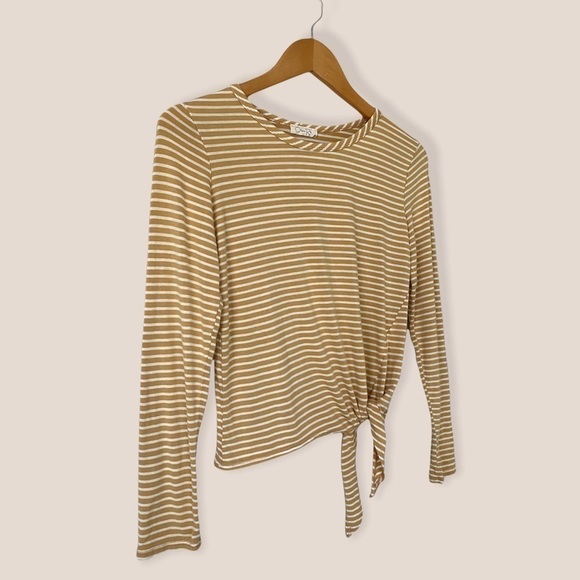 Olivia Rae Striped Front Knot Long Sleeve Top - Picture 3 of 6